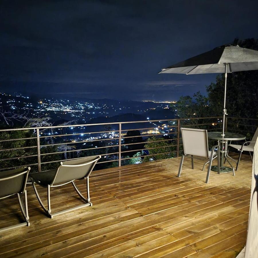 Hotel Solaris Glamping Exclusive à Tena Extérieur photo