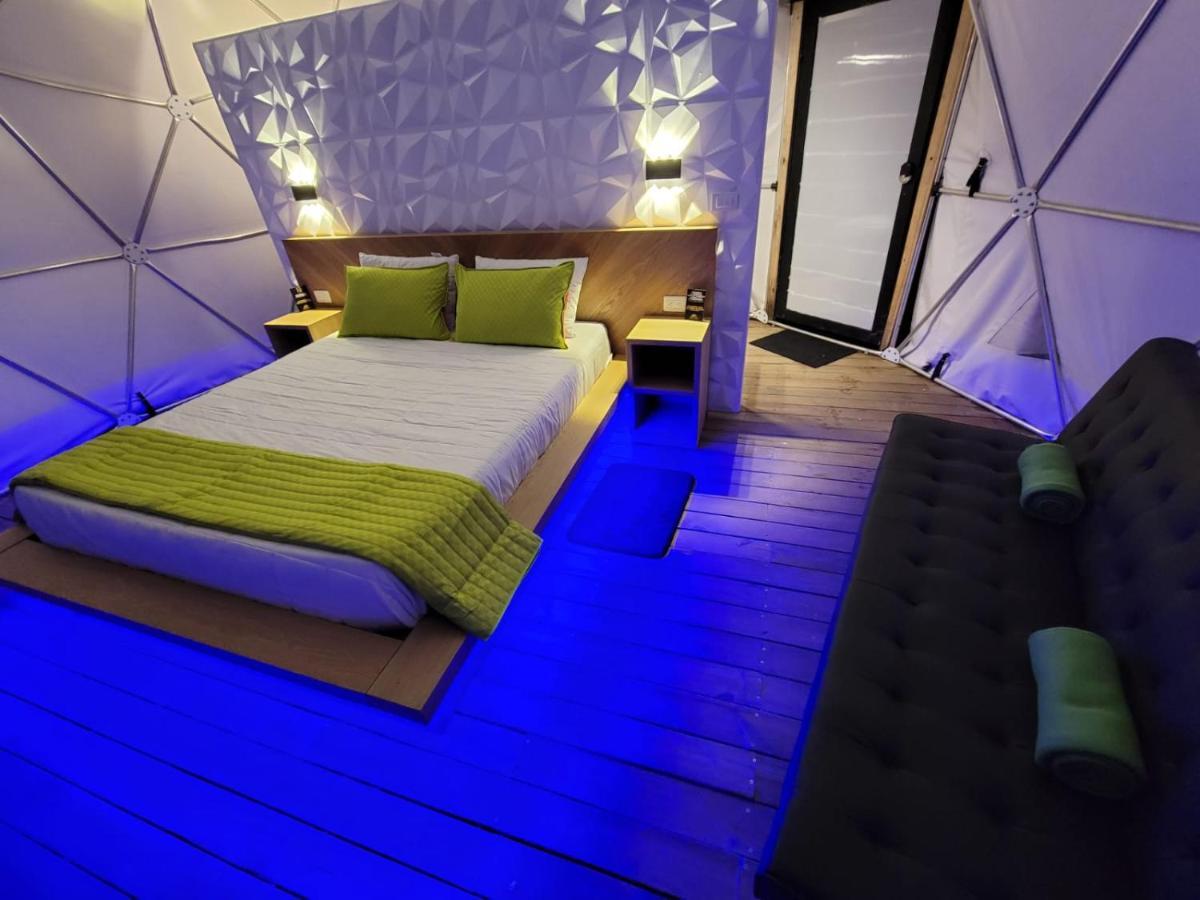Hotel Solaris Glamping Exclusive à Tena Extérieur photo